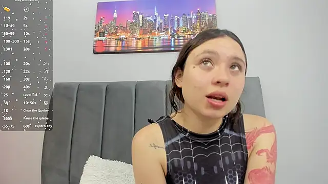 Snapshot of Carol_Pinter chatting on 02-25-25, 03:38 Carol Pinter online show from 02-25-25, 03:38