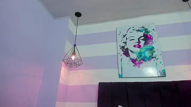 Snapshot of Carol_Pinter chatting on 03-07-25, 04:33 Carol Pinter online show from 03-07-25, 04:33