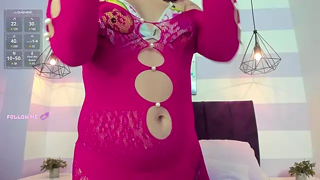 Snapshot of Carol_Pinter chatting on 03-11-25, 04:29 Carol Pinter online show from 03-11-25, 04:29