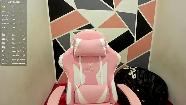 Snapshot of Carol_Pinter chatting on 09-23-25, 12:52 Carol Pinter online show from 09-23-25, 12:52