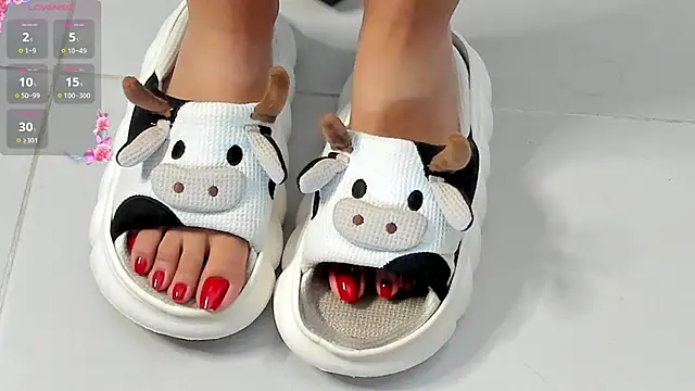 Snapshot of adelarangel chatting on 01-22-25, 08:59 adelarangel online show from 01-22-25, 08:59