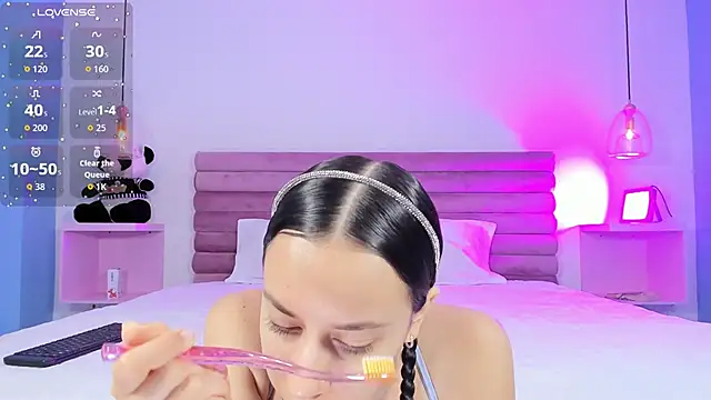 Snapshot of AbyCooper chatting on 09-11-25, 02:06 AbyCooper online show from 09-11-25, 02:06