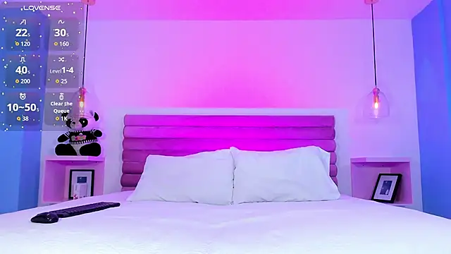 Snapshot of AbyCooper chatting on 01-17-26, 12:10 AbyCooper online show from 01-17-26, 12:10