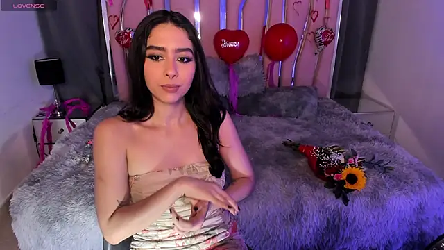 Snapshot of Danielacossio chatting on 02-15-25, 10:11 Danielacossio online show from 02-15-25, 10:11