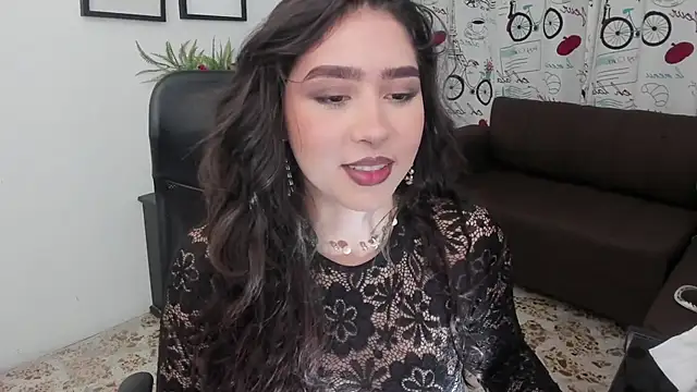 Snapshot of Danielacossio chatting on 09-27-25, 04:17 Danielacossio online show from 09-27-25, 04:17