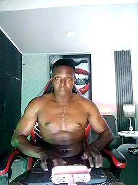 Snapshot of JD_THEBABY chatting on 01-27-25, 04:22 JD THEBABY online show from 01-27-25, 04:22