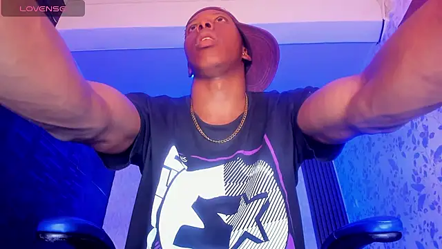 Snapshot of JD_THEBABY chatting on 02-25-25, 12:55 JD THEBABY online show from 02-25-25, 12:55