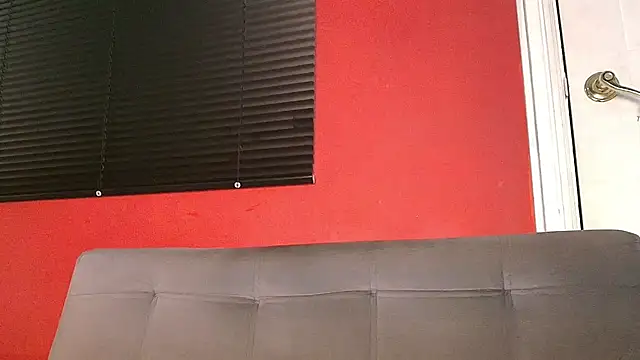 Snapshot of JD_THEBABY chatting on 03-03-25, 06:48 JD THEBABY online show from 03-03-25, 06:48