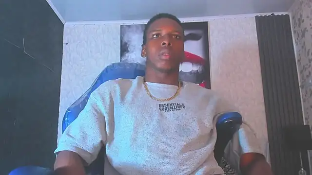 Snapshot of JD_THEBABY chatting on 03-15-25, 12:45 JD THEBABY online show from 03-15-25, 12:45