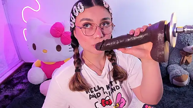 Isa belaa online show from 04-15-26, 07:21