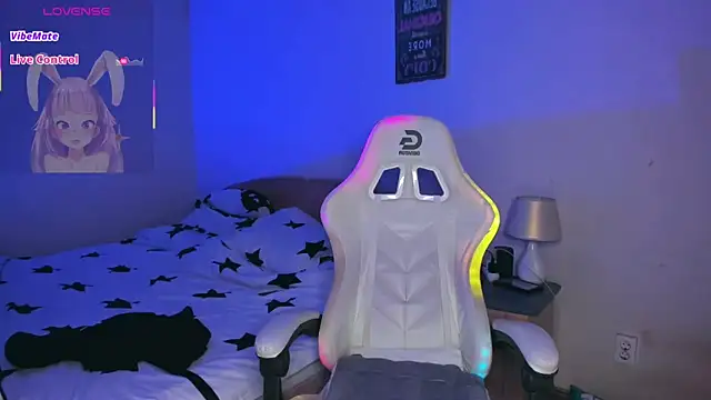 AdellaLoveX online show from 04-17-26, 04:48