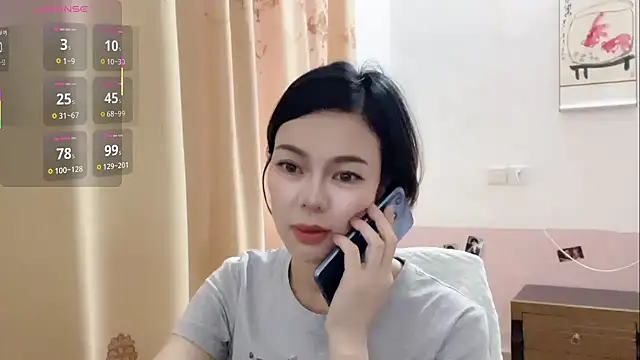 Snapshot of Linda-LL chatting on 06-18-26, 11:03 Linda-LL online show from 06-18-26, 11:03