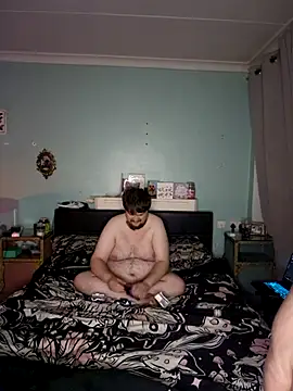 Snapshot of kira_132 chatting on 10-12-25, 12:20 kira 132 online show from 10-12-25, 12:20