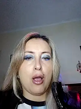 Snapshot of DesireSatler chatting on 07-04-26, 04:51 DesireSatler online show from 07-04-26, 04:51