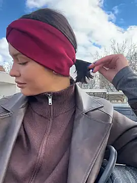 KikiWatson online show from 02-07-26, 07:56