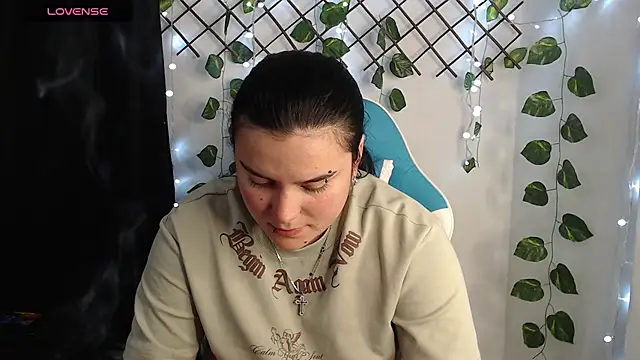 Nika 1  online show from 05-25-26, 12:27