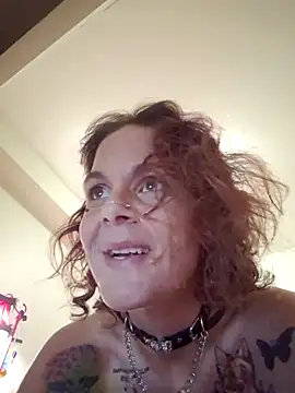 thatonespicychick online show from 12-20-24, 07:44