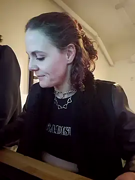 thatonespicychick online show from 02-08-25, 07:26