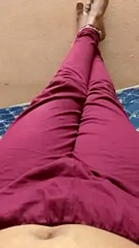 Snapshot of sneha_telugu_girl chatting on 01-22-25, 04:33 sneha telugu girl online show from 01-22-25, 04:33