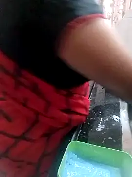 Snapshot of sneha_telugu_girl chatting on 03-18-25, 05:52 sneha telugu girl online show from 03-18-25, 05:52