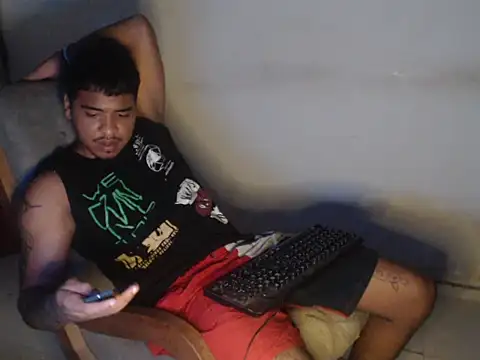 Snapshot of camiloacosta321 chatting on 11-09-25, 06:23 camiloacosta321 online show from 11-09-25, 06:23