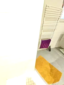 Snapshot of Landryyyyy chatting on 02-03-26, 07:35 Landryyyyy online show from 02-03-26, 07:35