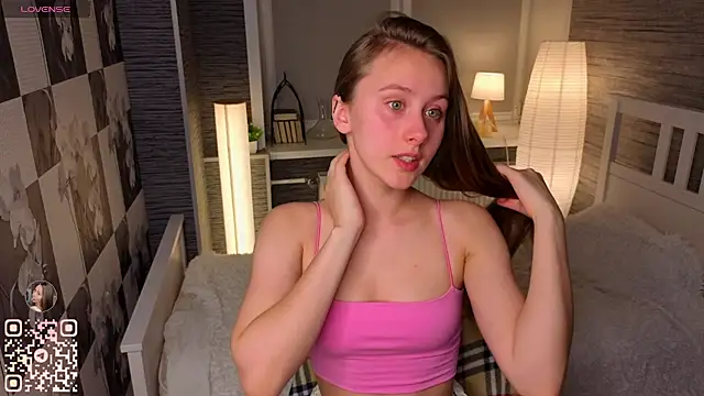 Snapshot of EthalBuffkin chatting on 10-26-25, 07:09 EthalBuffkin online show from 10-26-25, 07:09