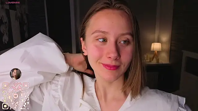 Snapshot of EthalBuffkin chatting on 11-15-25, 07:21 EthalBuffkin online show from 11-15-25, 07:21