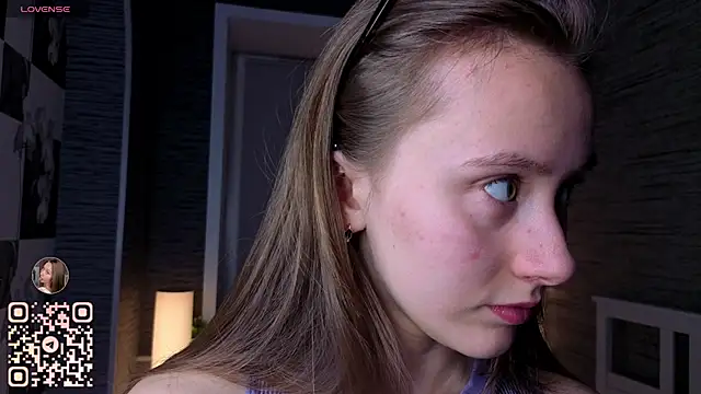 Snapshot of EthalBuffkin chatting on 12-13-25, 07:53 EthalBuffkin online show from 12-13-25, 07:53