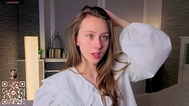 Snapshot of EthalBuffkin chatting on 12-21-25, 07:21 EthalBuffkin online show from 12-21-25, 07:21