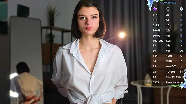 Snapshot of MimiLoll chatting on 01-19-25, 06:43 MimiLoll online show from 01-19-25, 06:43