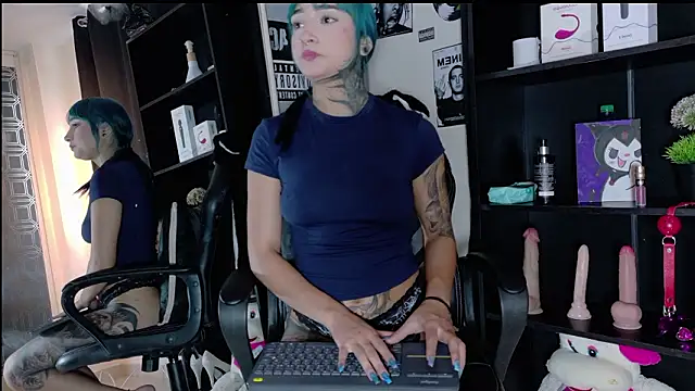 yulianademond66 online show from 03-10-26, 02:00