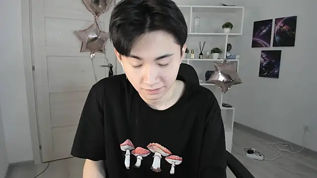 Miram Yu online show from 01-22-25, 04:44