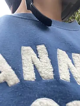 HannaRhodes online show from 02-03-26, 01:16