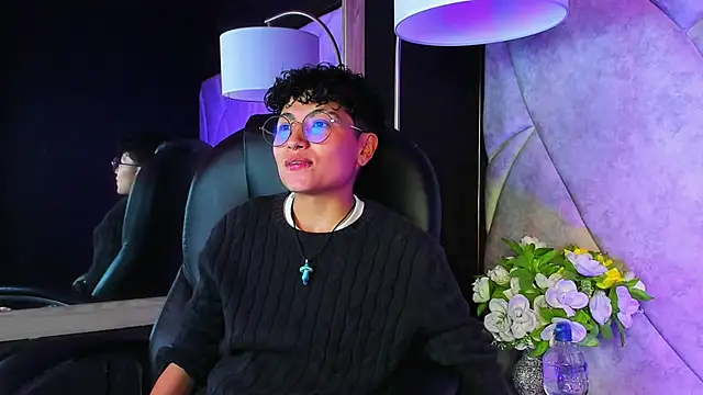 Im Mathias online show from 04-22-26, 01:19