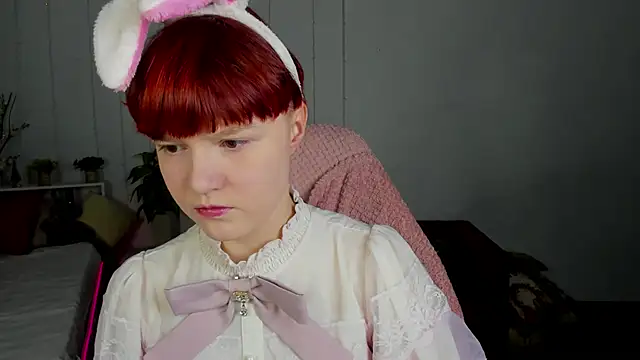 DreamyLuna online show from 03-21-25, 08:40