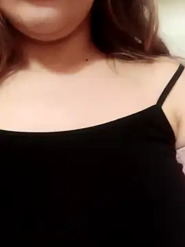 Hotoufia38 online show from 02-03-25, 08:35