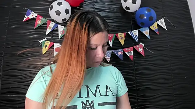 Snapshot of Melody_Megann chatting on 06-24-26, 07:35 Melody Megann online show from 06-24-26, 07:35