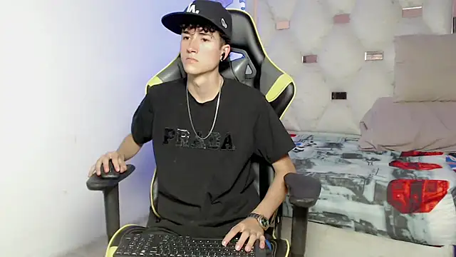 johnny cagee online show from 09-12-25, 06:57