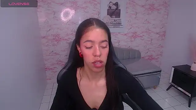 stephania t online show from 01-09-25, 03:26