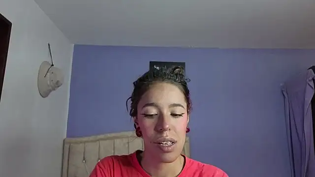 stephania t online show from 03-25-26, 05:08