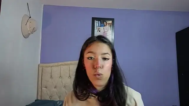 stephania t online show from 03-30-26, 01:50