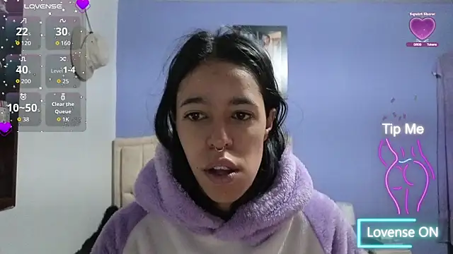 Snapshot of stephania_t chatting on 06-13-26, 12:25 stephania t online show from 06-13-26, 12:25