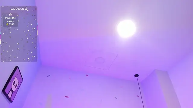  Sophie  miller online show from 11-24-25, 07:46