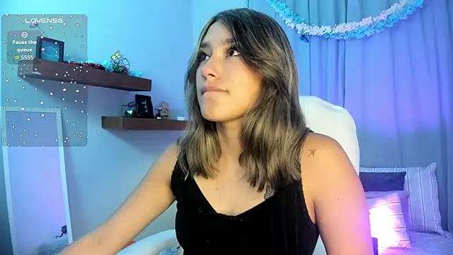  Sophie  miller online show from 04-14-26, 08:04