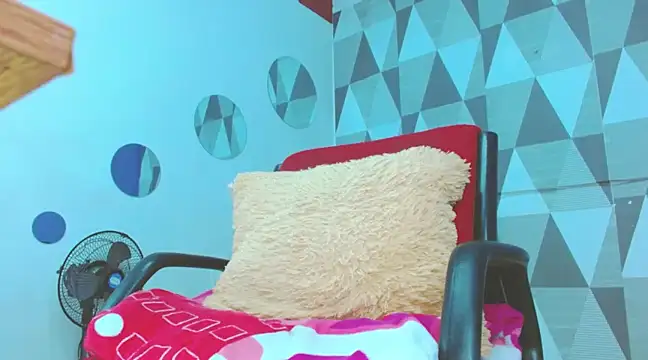 Snapshot of Michellcockxxx chatting on 01-11-25, 10:51 Michellcockxxx online show from 01-11-25, 10:51