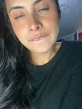 Effyvice13 online show from 10-14-25, 02:45