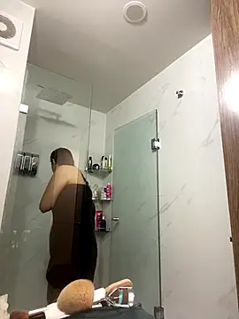 Effyvice13 online show from 12-22-25, 09:34