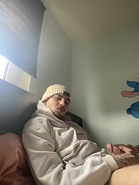 Snapshot of santo21 chatting on 12-13-24, 09:57 santo21 online show from 12-13-24, 09:57