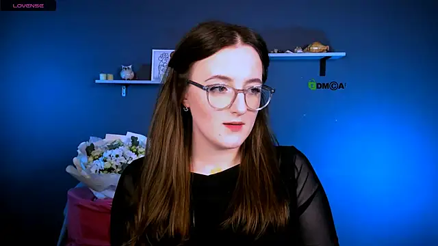 luna berryy online show from 11-05-25, 08:20